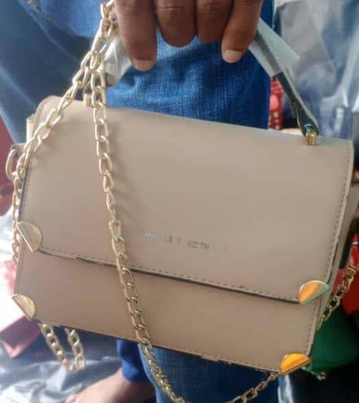 Sac à bandoulière élégant