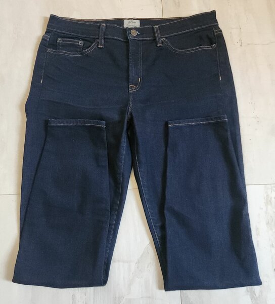 Ladies J Crew Straight Leg Dark Blue Jeans
