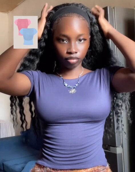 T-shirt dos ouvert élégante