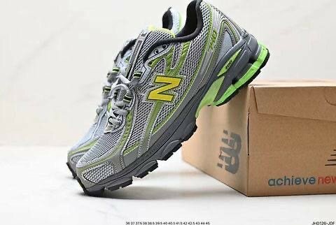 Chaussures de course élégantes