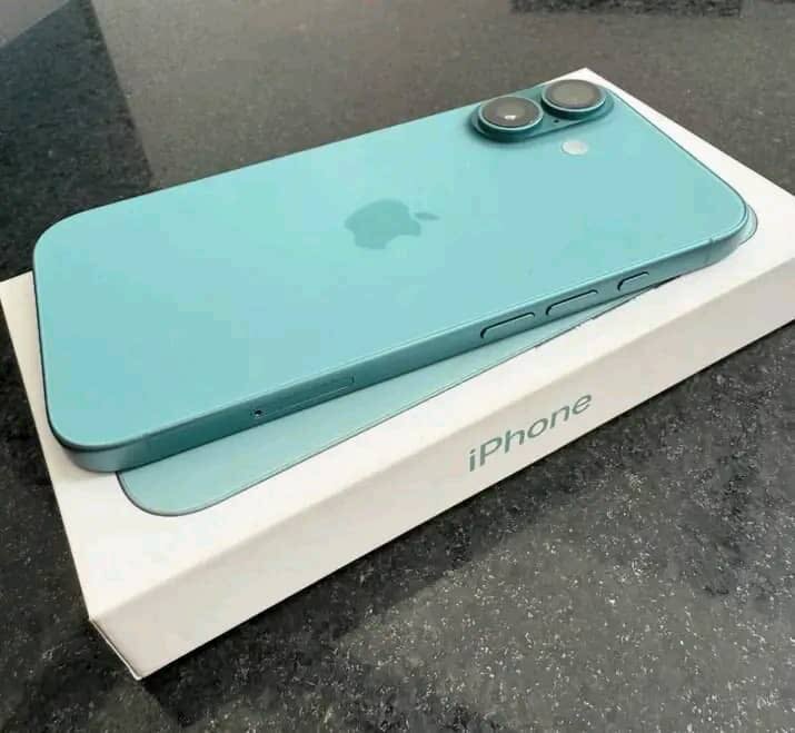 iPhone 16Vert Éclatant