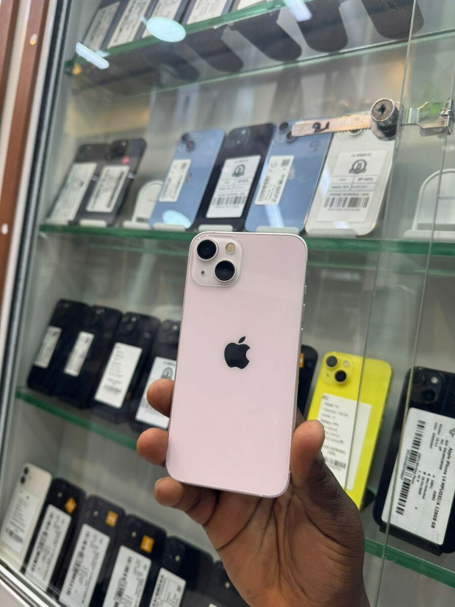 13 simple quasi neuf 128giga