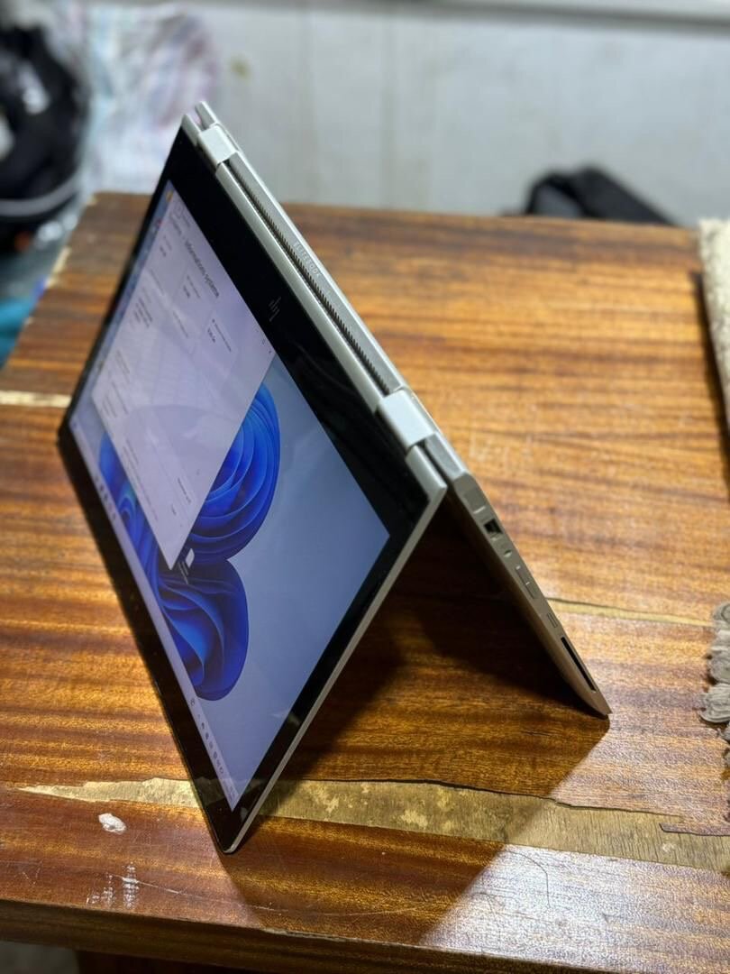 HP Convertible Laptop 2-en-1