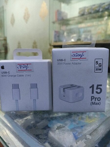 15 Pro Max Complete Charger 35 W 5G