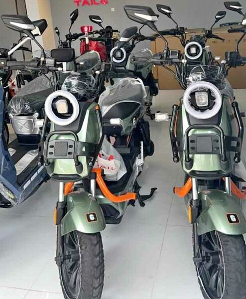 Scooter électrique moderne