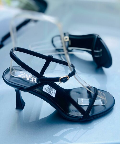 Talons Zara