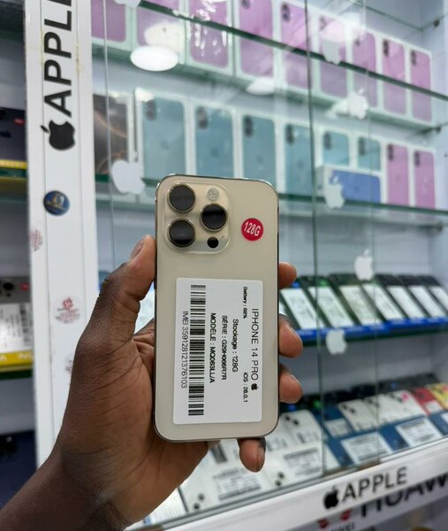 14 pro 128Go Casi retour