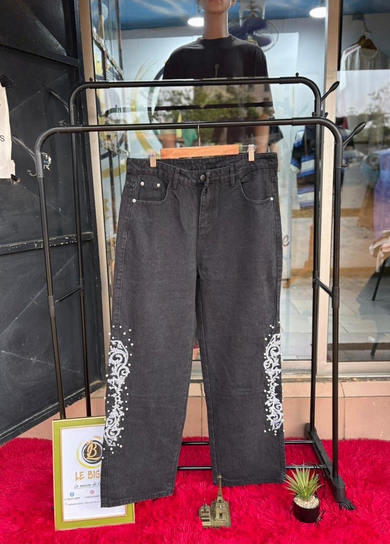 Jean noir décoratif