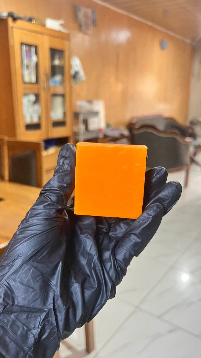 SAVON DE VISAGE ÉCLAT