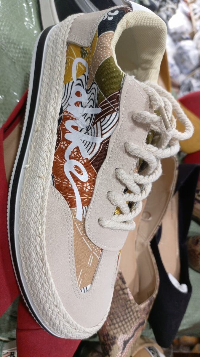 Chaussures Sneakers Tendance