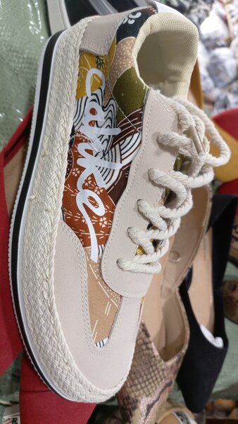 Chaussures Sneakers Tendance