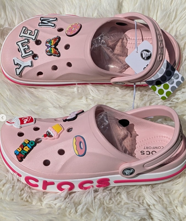 Crocs