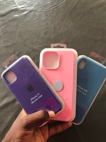 Coque Silicone iPhone 11
