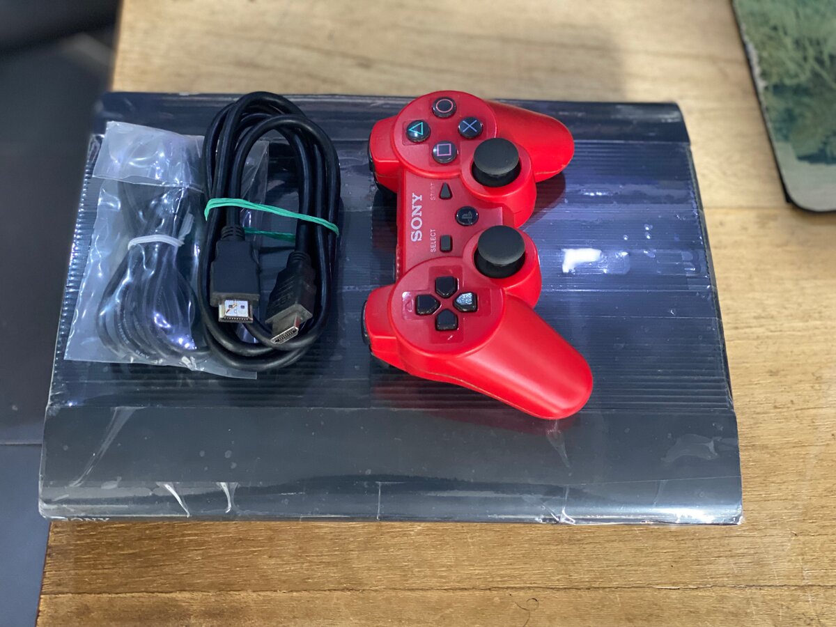 Console Sony PS3 avec manette