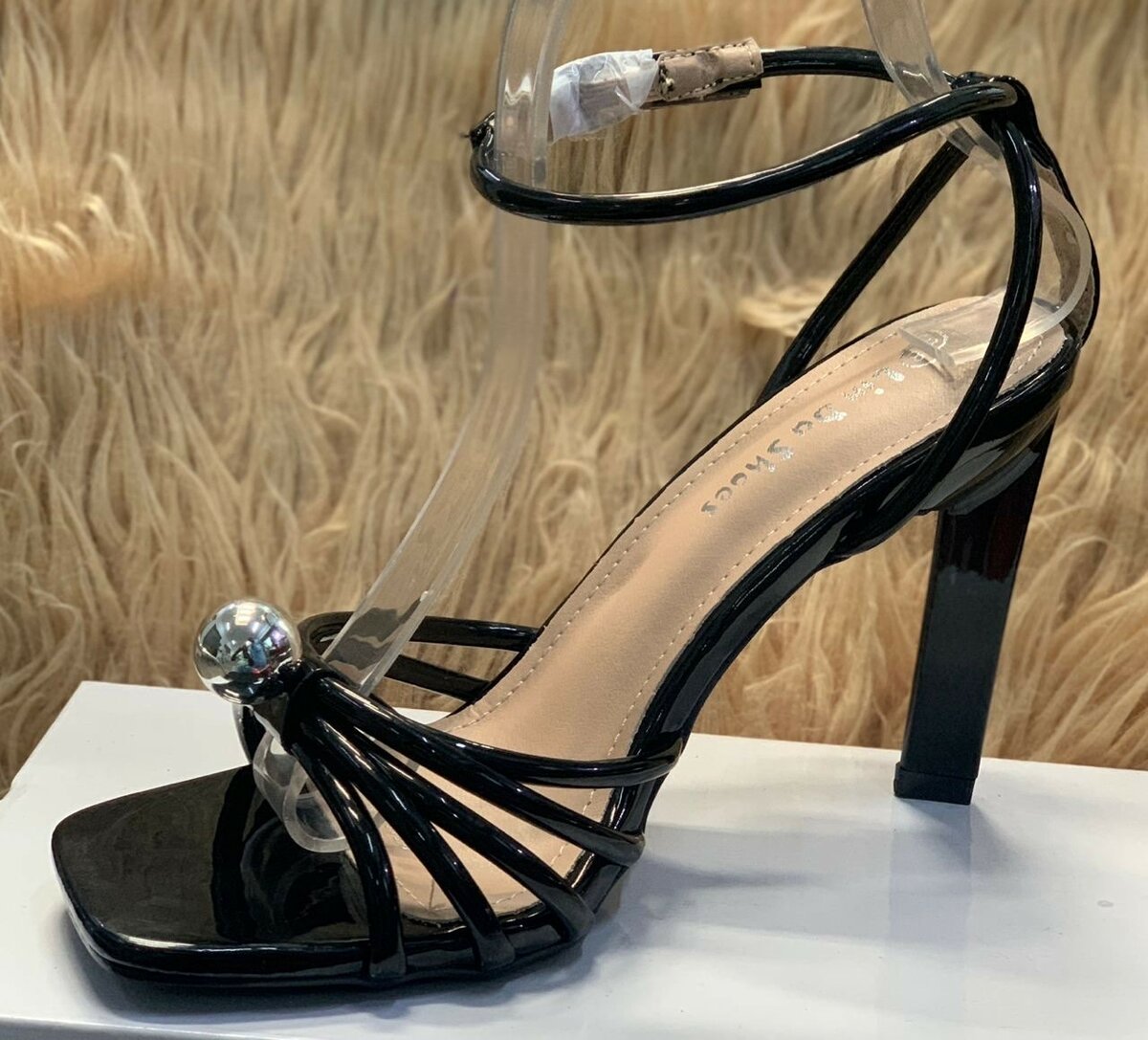 Sandales à talons élégantes