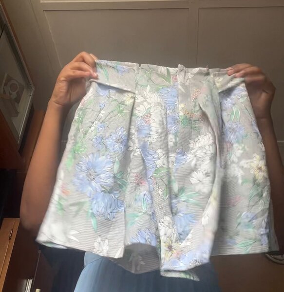 Short fleuri élégant