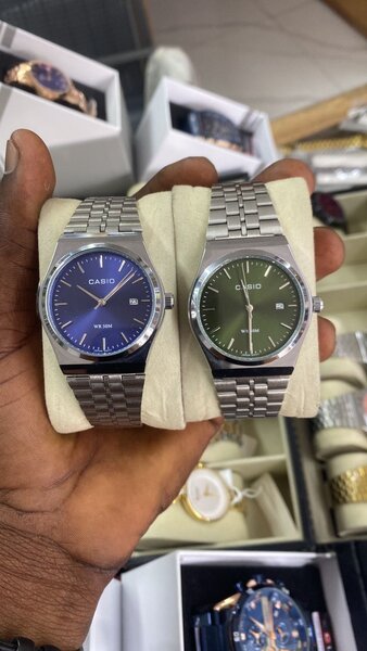 Montres Casio Classiques Homme