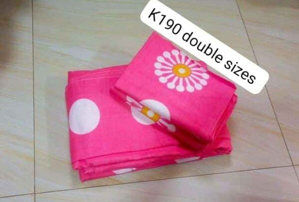 Bed linen set (2 sheets and 2 pillowcases)