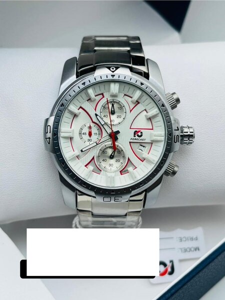 montre-bracelet forecast blanc