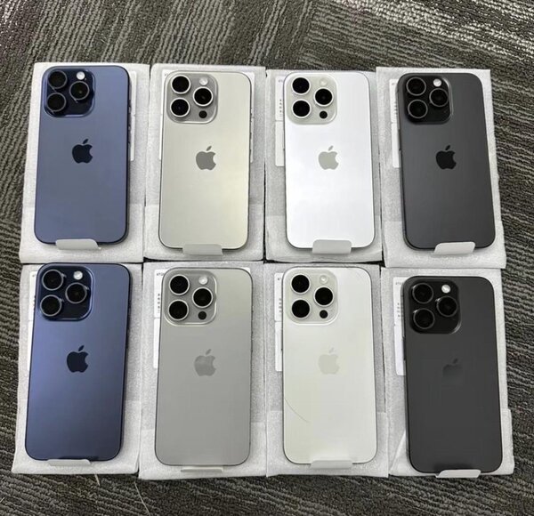 iPhone 15pro max 256GB
