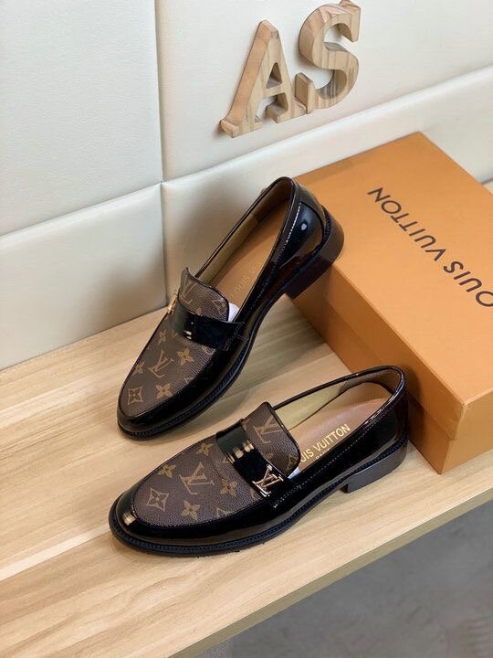 Chaussures Louis Vuitton pour homme