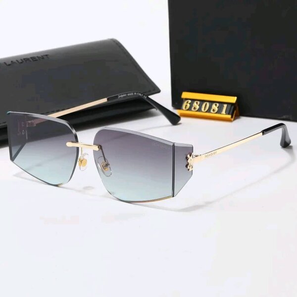Lunettes de soleil modernes