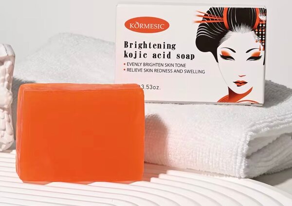Savon au Kojic Acid Kormesic pour éclaircir la peau