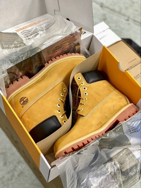 Bottes en cuir résistantes