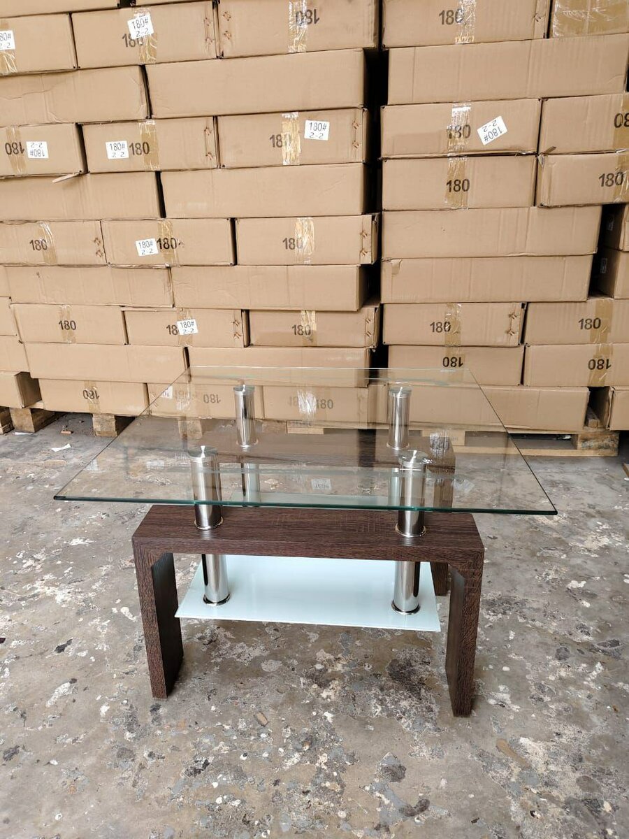 Table basse en verre moderne