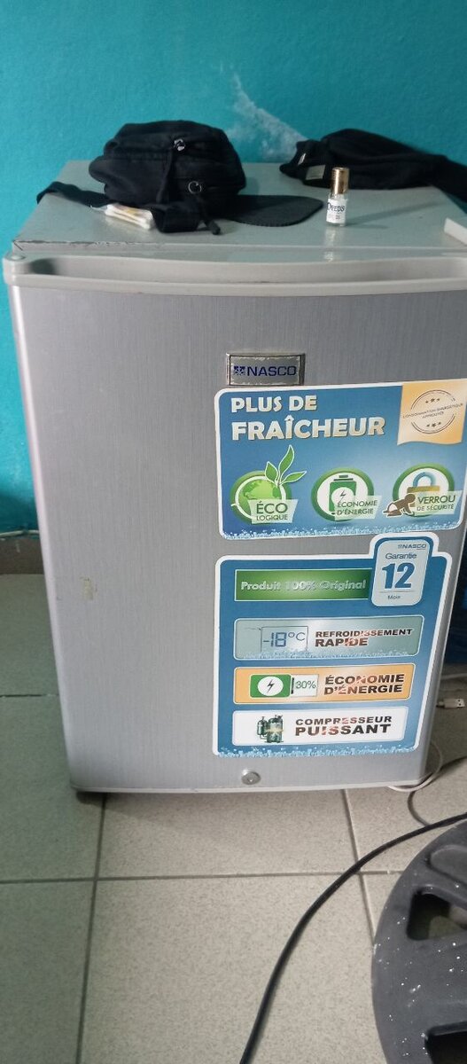 Mini réfrigérateur compact Nasco
