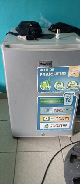 Mini réfrigérateur compact Nasco