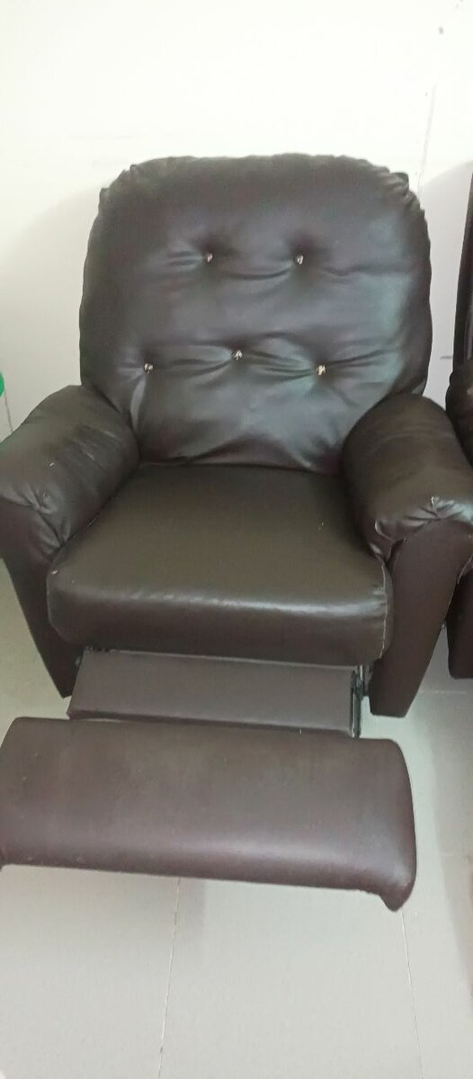 Fauteuil inclinable en cuir