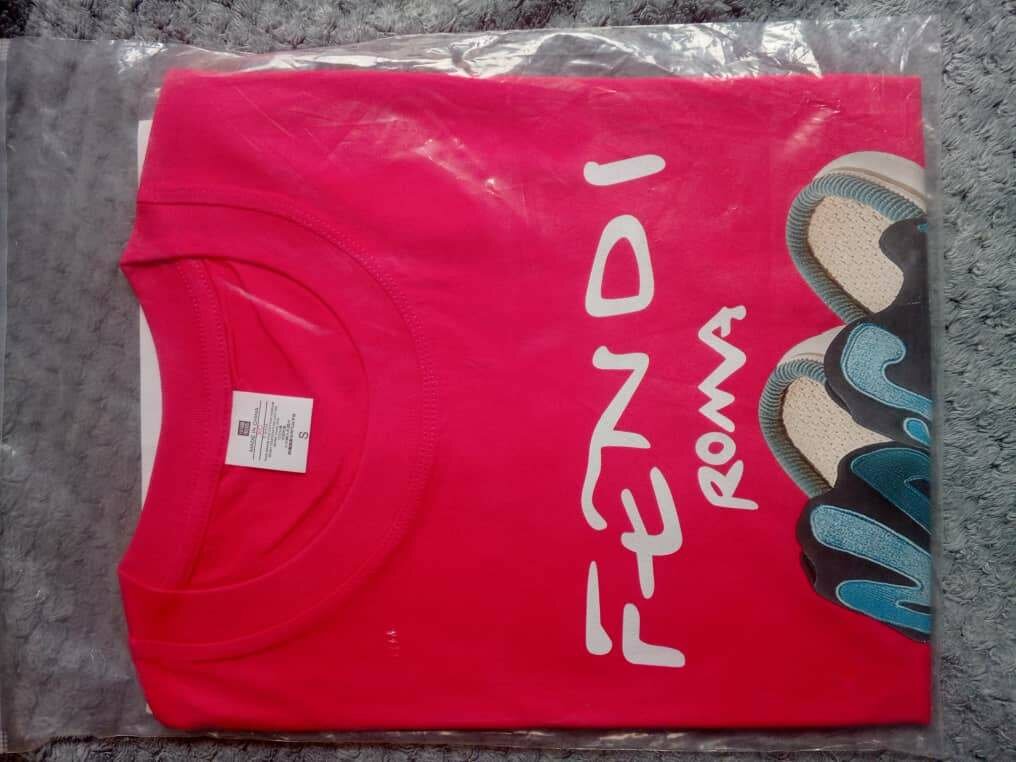 Lot de T-shirts imprimés stylés