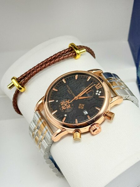 Montre d'homme élégante en acier