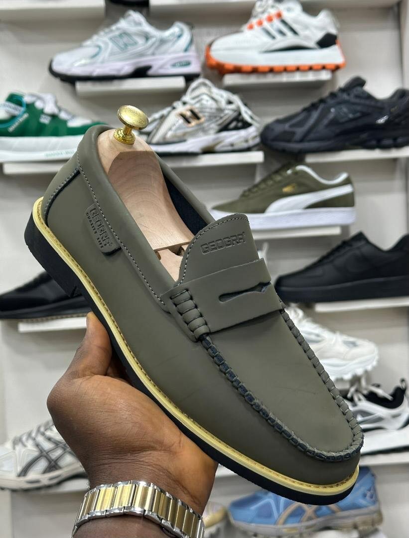 Mocassins en cuir & daim