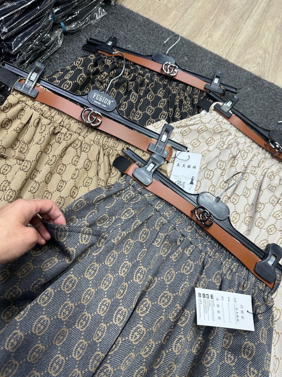 Трикотаж бренд юбки