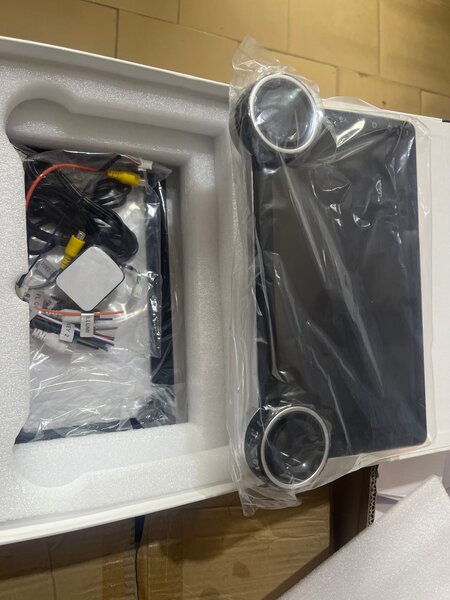 Autoradio Android avec écran tactile