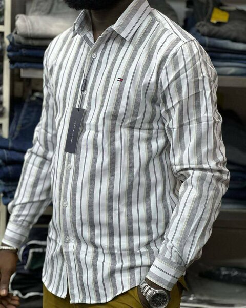 Chemise à rayures élégante