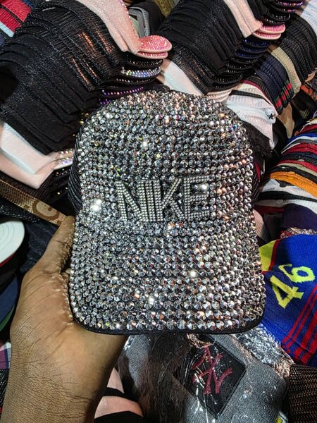 Casquette Strass Brillante