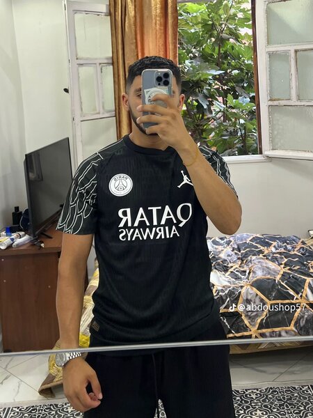 Maillots de football élégants