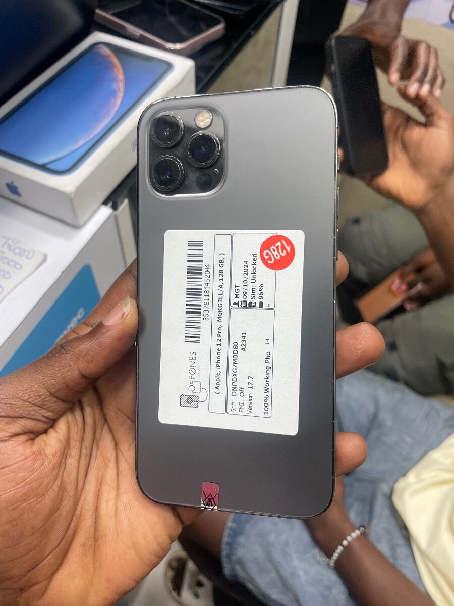 iPhone 12 Pro 128G Quasi Neuf