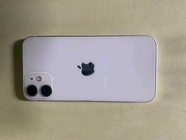 iPhone 12 - Blanc 64GB
