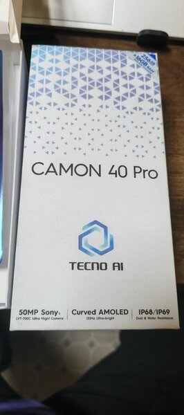 Smartphone Tecno Camon 40 Pro