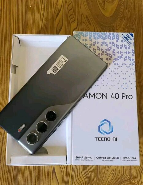 Tecno Camon 40 Pro Smartphone
