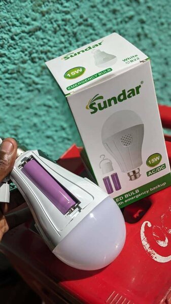 Rechargeable bulbs