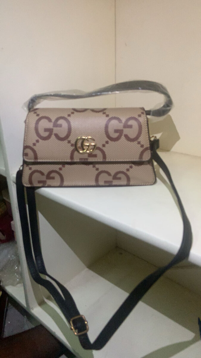 Sac à main élégant en toile