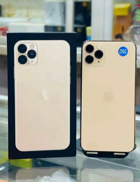 IPhone 11 pro max 256 Go Or
