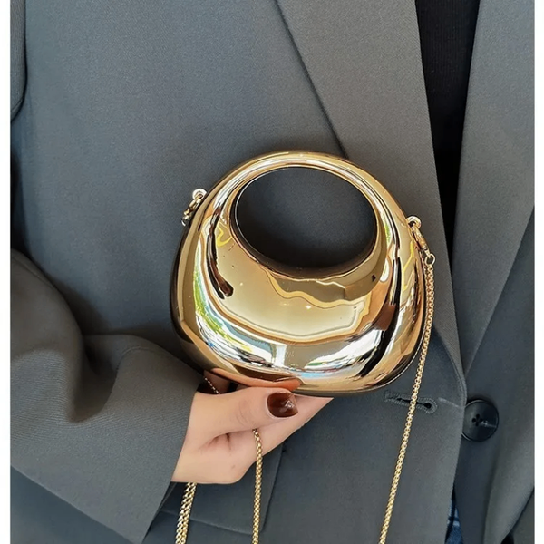 Sac à main rond métallique élégant