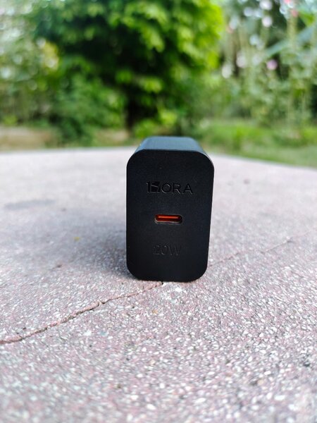 1Hora 20W PD Charger
