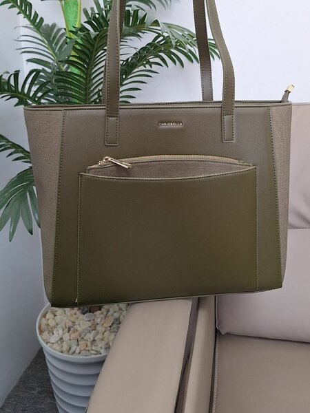 Sac à main en cuir élégant